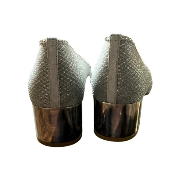 Imagine By Vince Camuto Silver Pumps - Picture 4 of 5